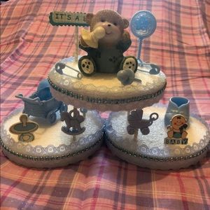 It's a boy baby shower decoration